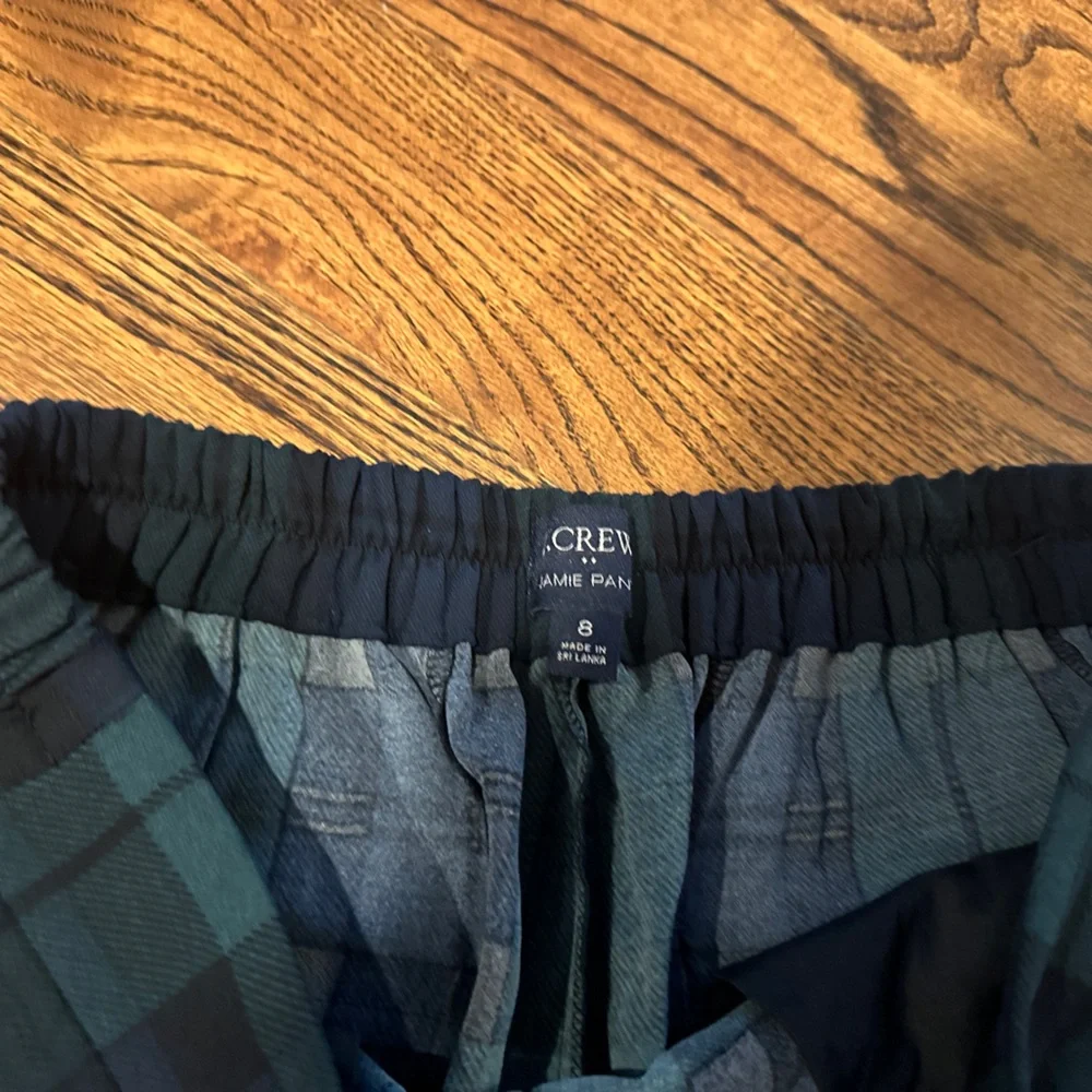 JCrew Jamie Pant. Christmas plaid - Picture 4 of 5